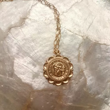 Collier médaille DENTELLE