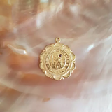 Collier médaille DENTELLE